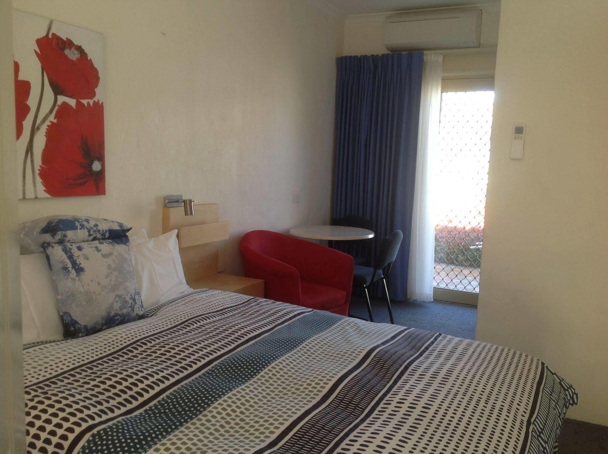 Bogong Moth Motel Mount Beauty Esterno foto