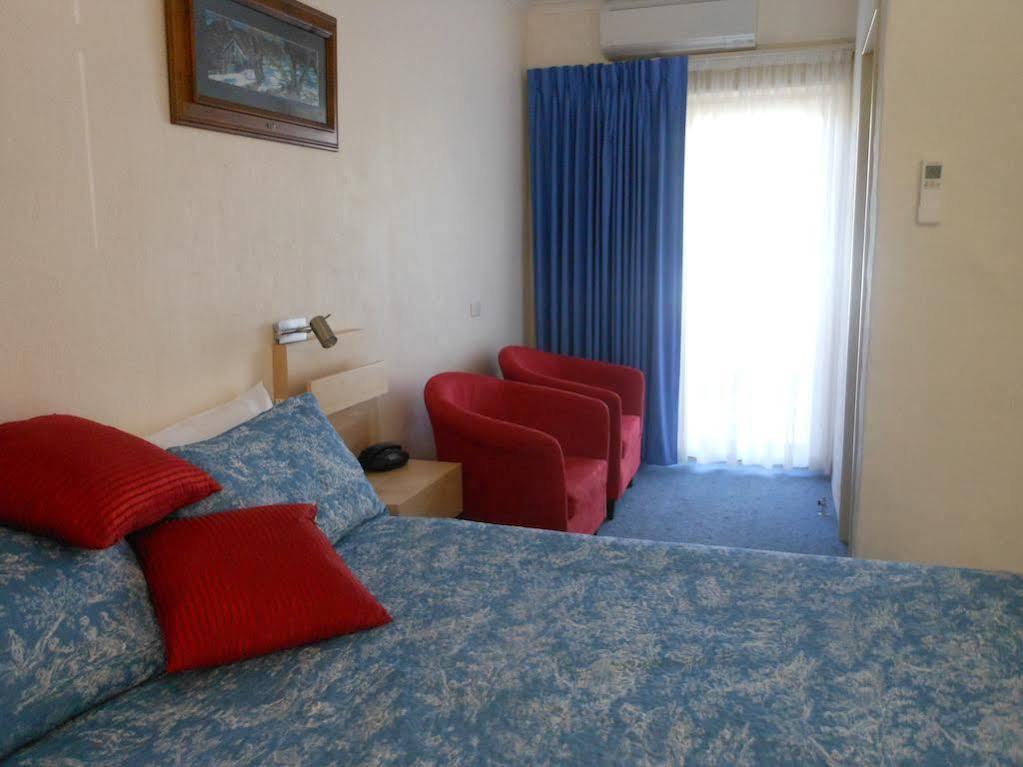Bogong Moth Motel Mount Beauty Esterno foto